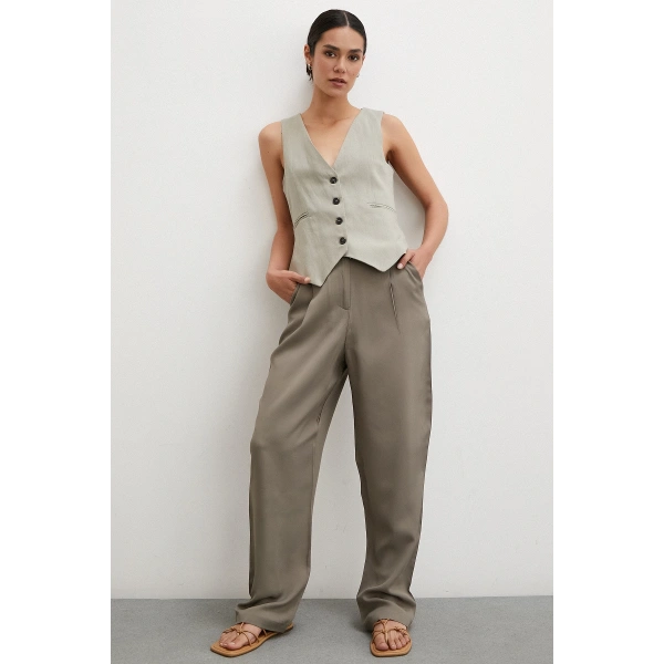 Kemer Detaylı Klasik Pantolon Haki