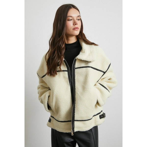 Ters Detay Lamine Biker Ceket Krem
