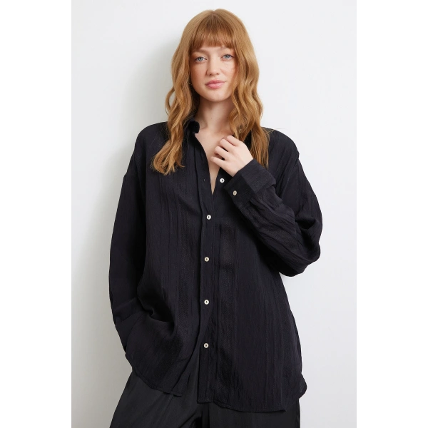 Dantel Detaylı Transparan Pamuklu Gömlek Siyah