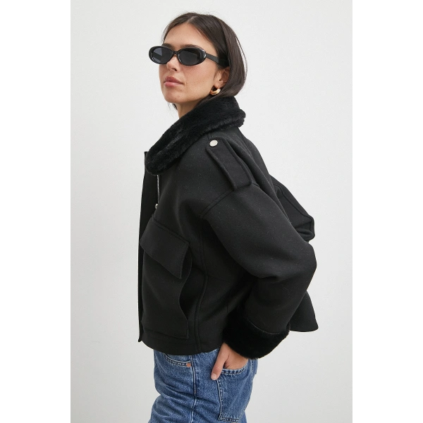 Apoletli Yünlü Körük Cepli Kaşe Mont Siyah