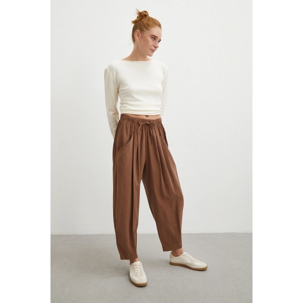 Bağcıklı Beli Lastikli Pileli Pantolon Kahve