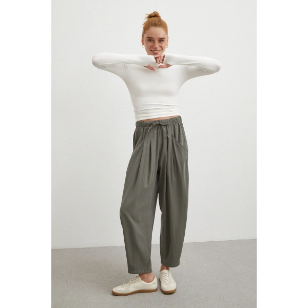 Bağcıklı Beli Lastikli Pileli Pantolon Haki