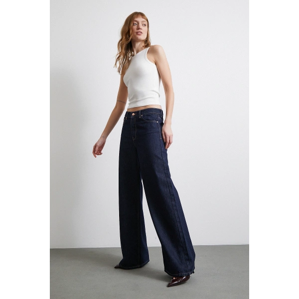 Beş Cepli Yüksek Bel Bol Paça Jean Koyu Lacivert