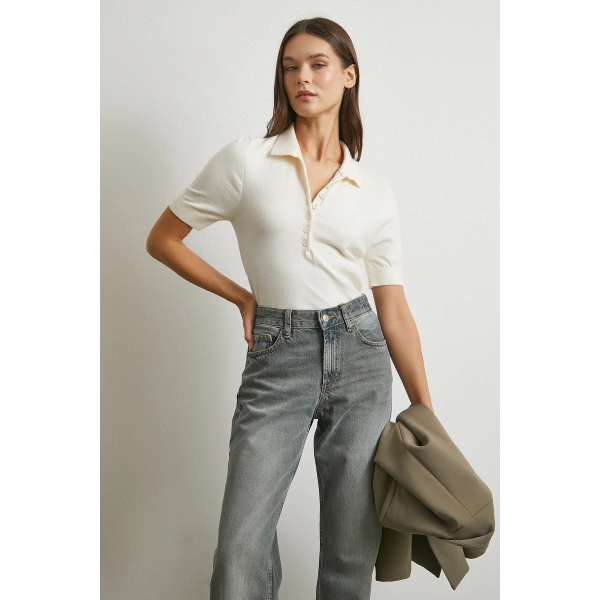 Polo Yaka Düğmeli Kısa Kol Ekru