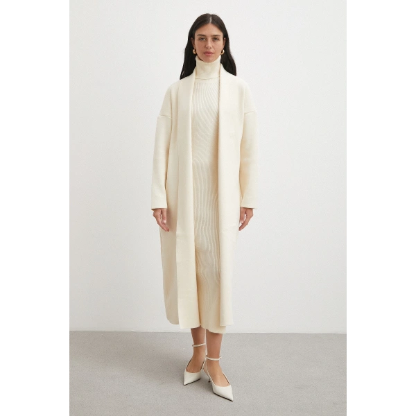 Uzun Elbiseli Hırka Triko Takım Ekru