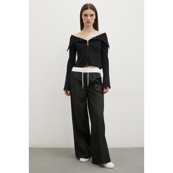 Fermuarlı Mendil Yaka Hırka Siyah