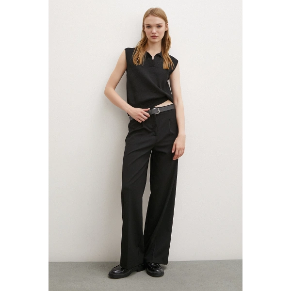 Firuze Polo Yaka Süveter Siyah