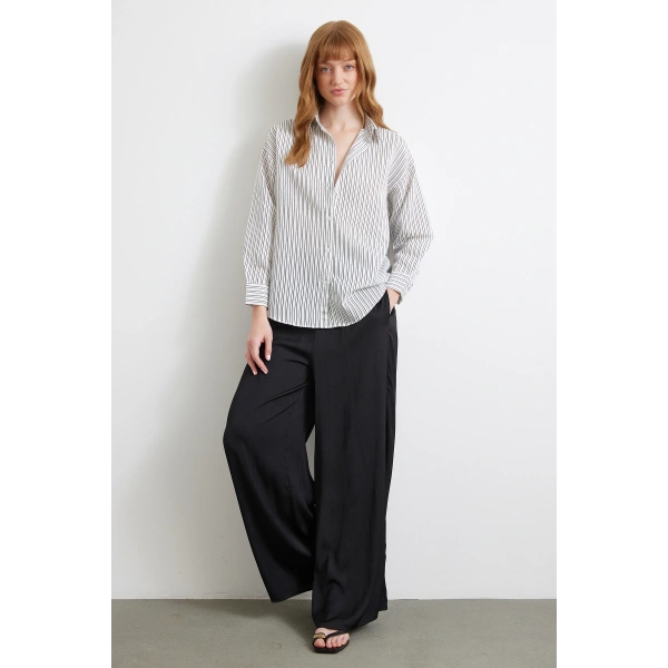 Simetrik Çizgili Gömlek Siyah