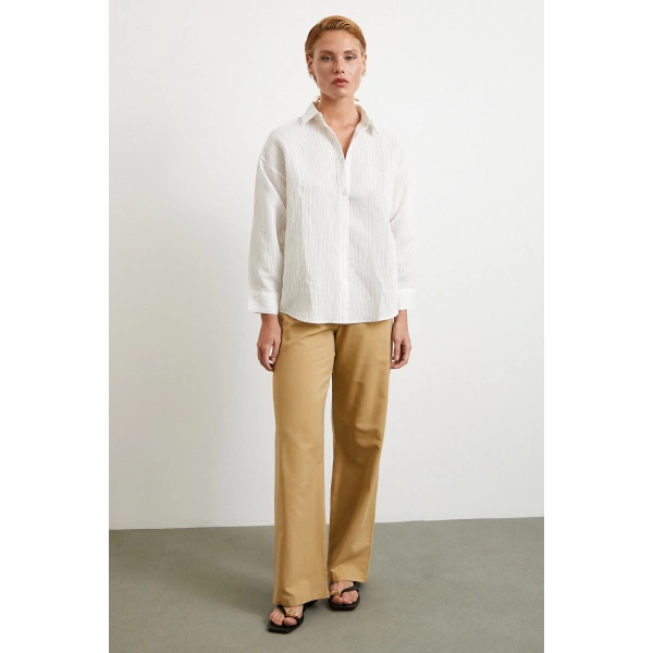 Simetrik Çizgili Gömlek Taş