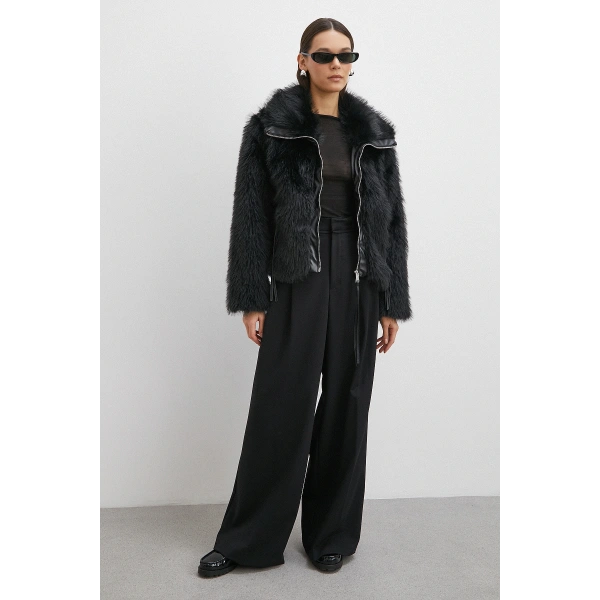 Deri Garnili Lolita Mont Siyah