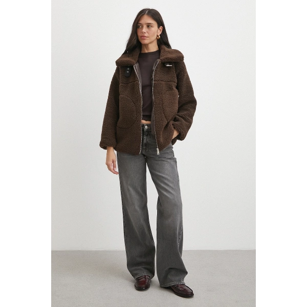 Yaka Detaylı Peluş Mont Kahve