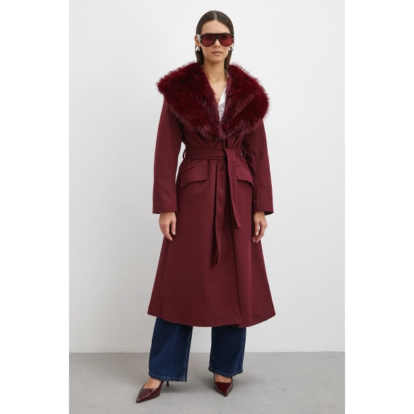 Kürk Yaka Kuşaklı Kaşe Kaban Bordo