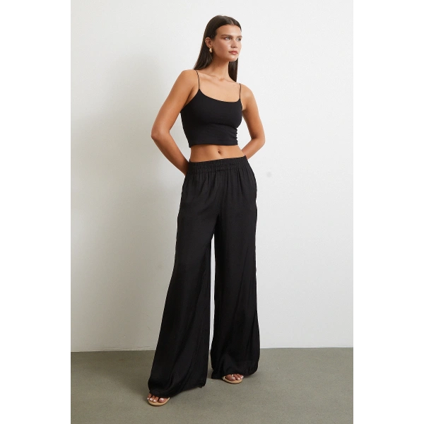 Lastik Askılı Top Siyah