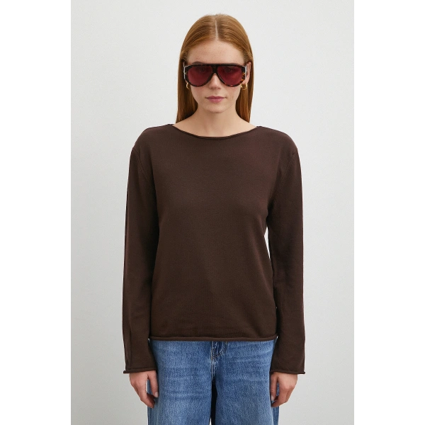 Kayık Yaka Uzun Kol Kazak Kahve