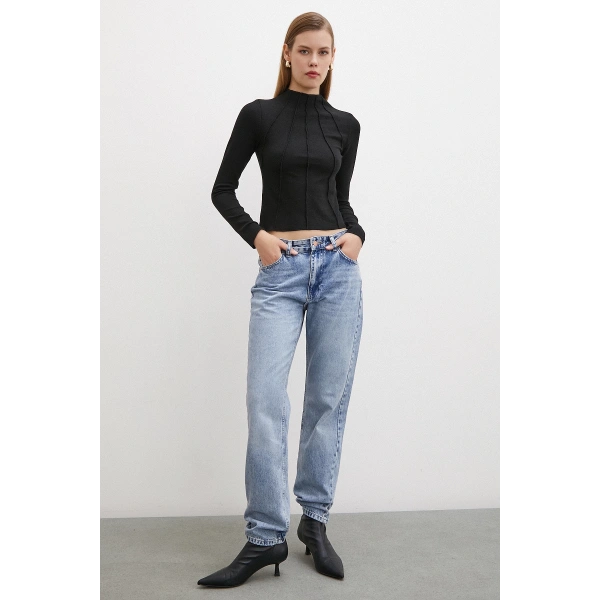 Önü Dikişli Bluz Siyah