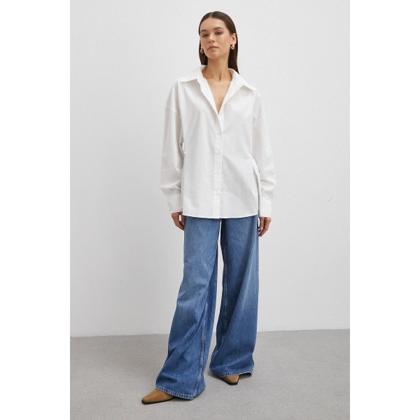 Düğme Detaylı Pamuklu Gömlek Beyaz