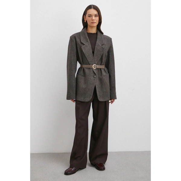 Çizgi Detaylı Kemerli Kaşa Ceket Kahve