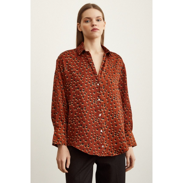 Puantiye Desenli Saten Gömlek Açık Kahve