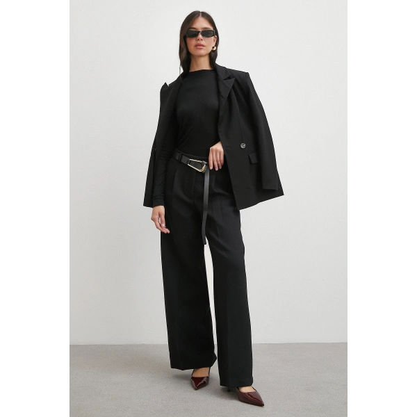 Deri Kemerli Geniş Paça Pantolon Siyah
