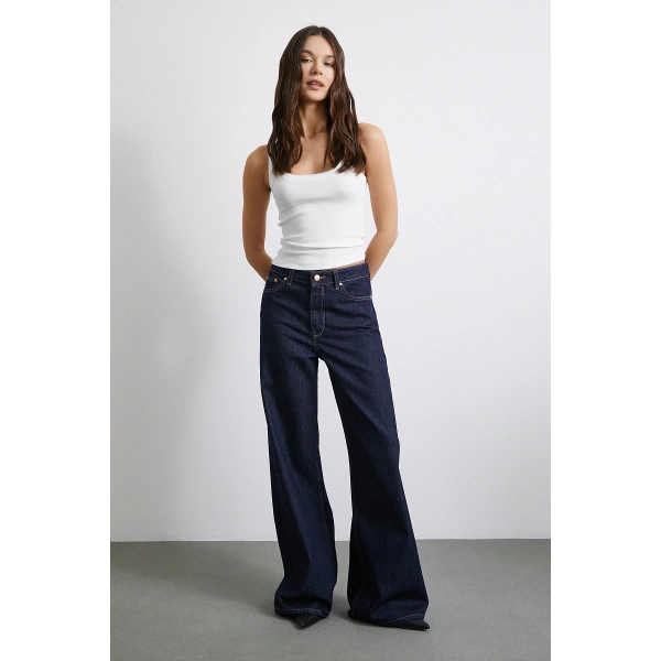 Beş Cepli Yüksek Bel Bol Paça Jean Lacivert