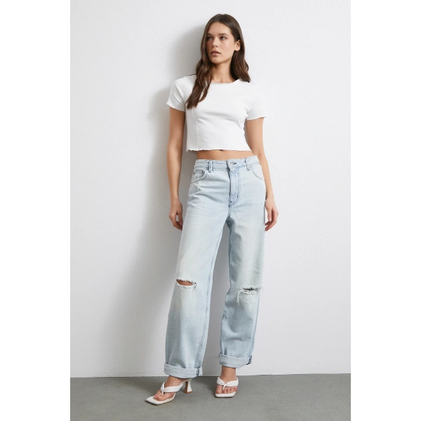 Yüksek Bel Paça Katlamalı Yırtık Detaylı Jean Buz Mavisi