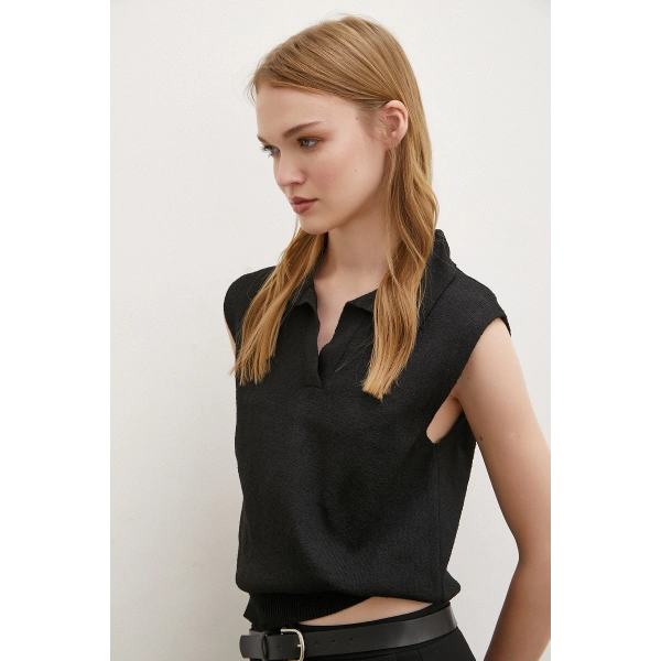 Firuze Polo Yaka Süveter Siyah