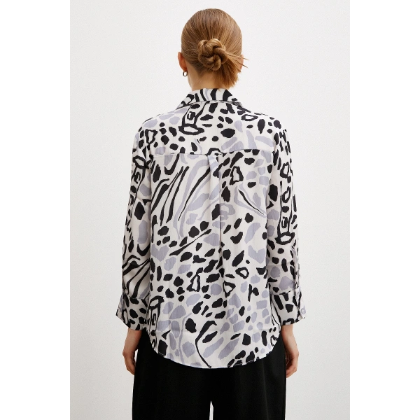 V Yaka Leopar Desen Gömlek Siyah