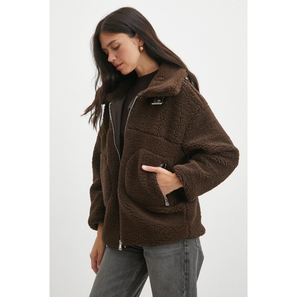 Yaka Detaylı Peluş Mont Kahve