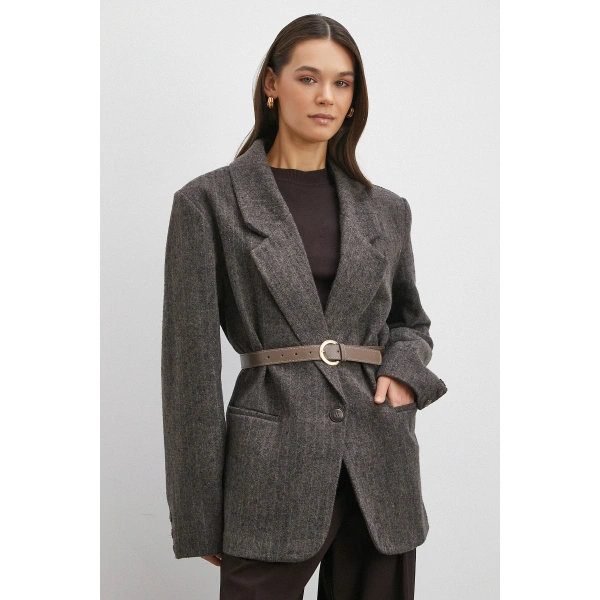 Çizgi Detaylı Kemerli Kaşa Ceket Kahve