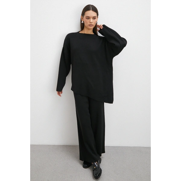 Eteği Çapraz Pantolonlu Bisiklet Yaka Takım Siyah