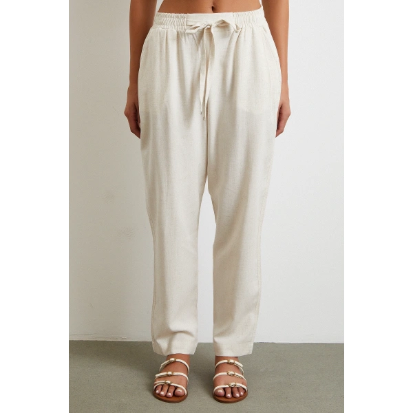 Beli Lastikli Klasik Pantolon Bej