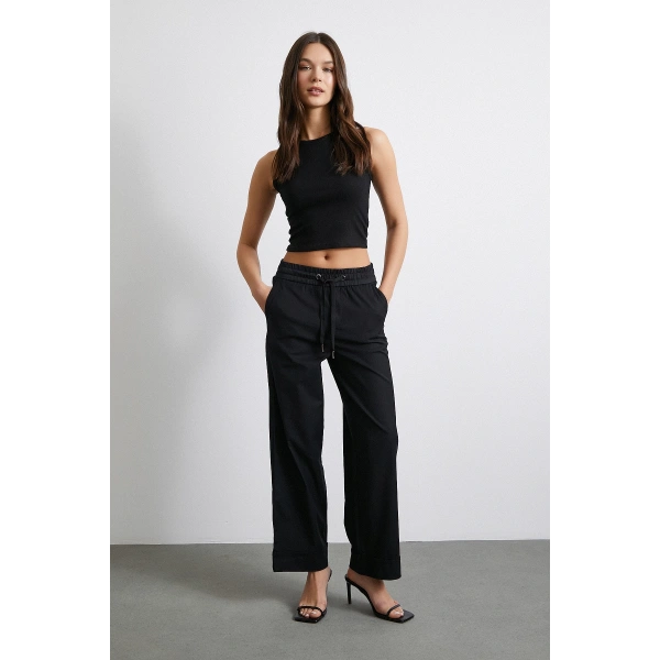 Beli Lastikli Pacası Katlamalı Pantolon Siyah