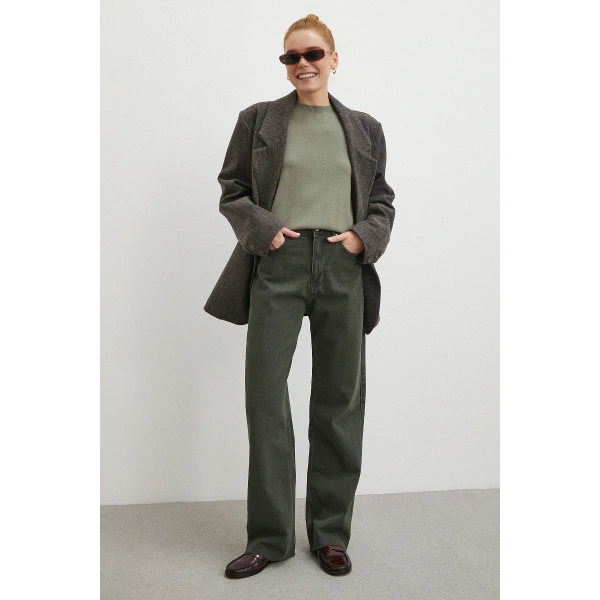 Yüksek Bel Kesik Boru Paça Jean Yeşil