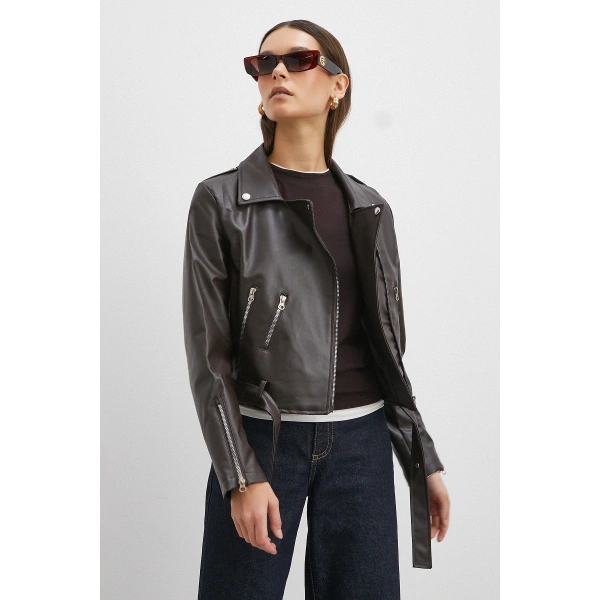 Beli Kemerli Fermuarlı Deri Ceket Kahve