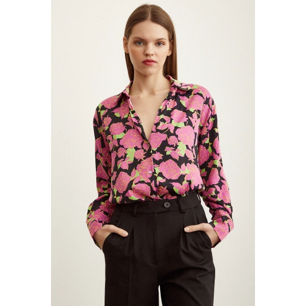 Gül Desenli Saten Gömlek Pembe