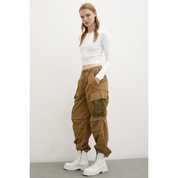 Beli Lastikli Kargo Cepli Paraşüt Pantolon Haki