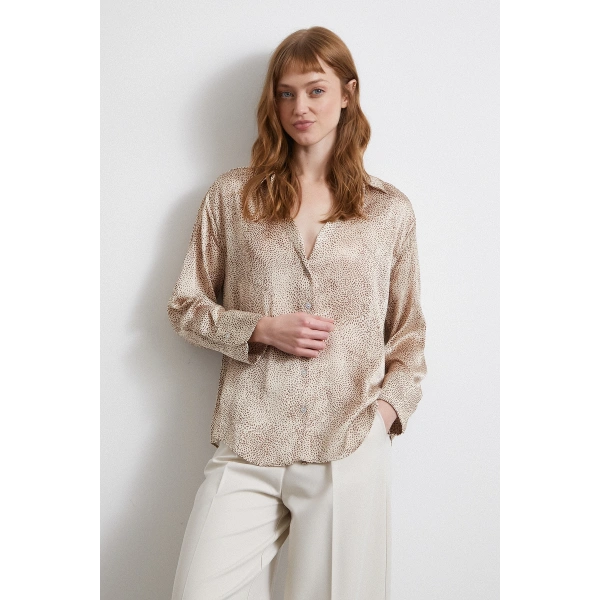 V Yaka Desenli Saten Gömlek Kahve