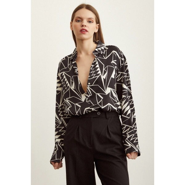 Bürümcük Kabartma Desenli Gömlek Siyah