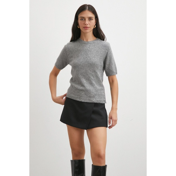 Simli Kısa Kol Kazak Gri