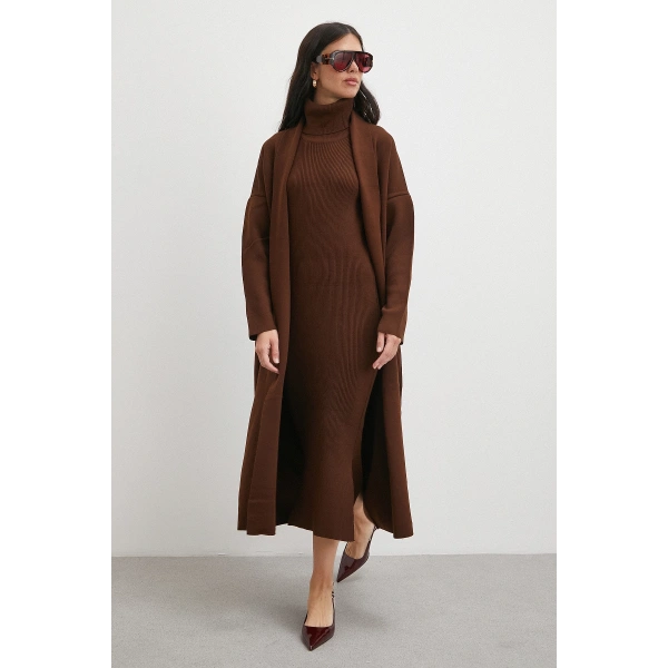 Uzun Elbiseli Hırka Triko Takım Kahve