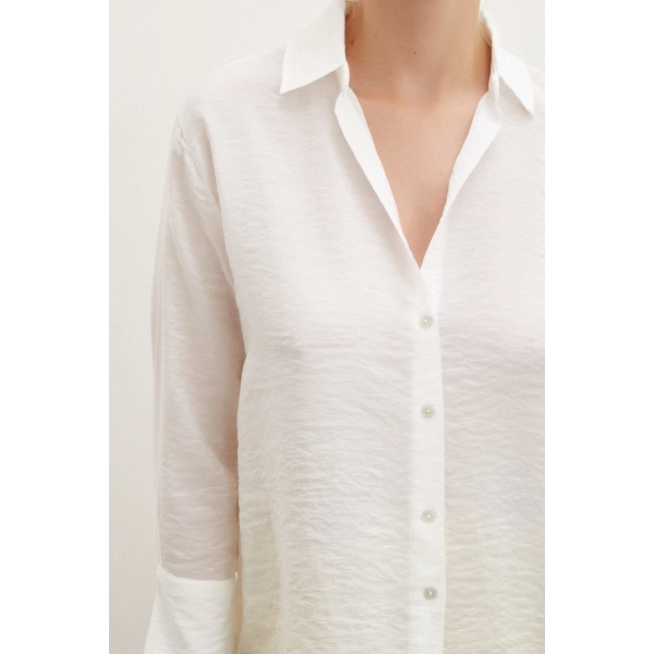 V Yaka Robalı Gömlek Beyaz