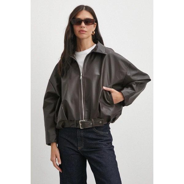 Yakalı Kemer Detaylı Deri Ceket Kahve