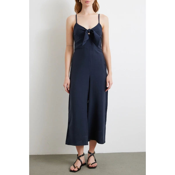 Fiyonklu Askılı Tulum Lacivert