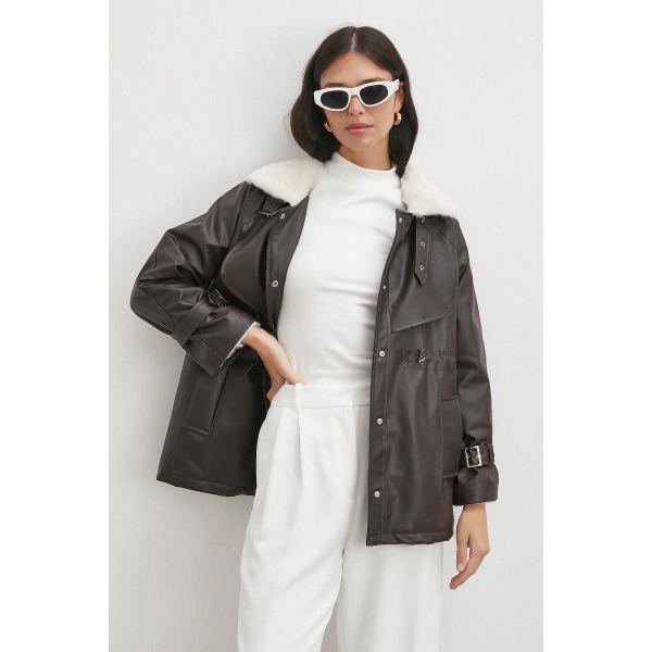 Kürklü Yaka Detaylı Deri Ceket Kahve