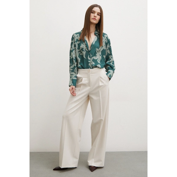 V Yaka Desenli Gofret Saten Gömlek Yeşil