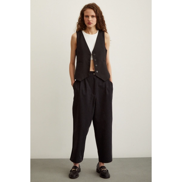 Önü Çift Pileli Pantolon Siyah