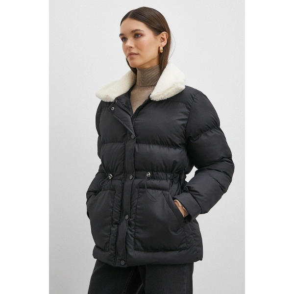 Kürk Yakalı Şişme Mont Siyah