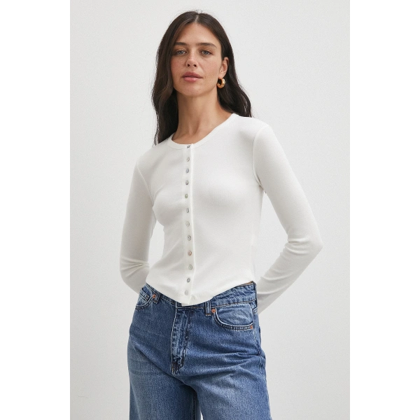 Düğmeli Uzun Kol Bluz Beyaz