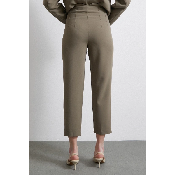 Önü Pensli Skinny Kumaş Pantolon Haki