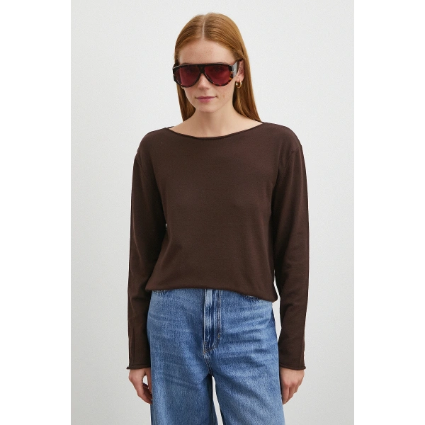 Kayık Yaka Uzun Kol Kazak Kahve